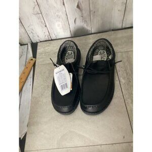 Hey Dude Black Slip-On Unisex Youth Size 6 Slip On Shoes Loafers